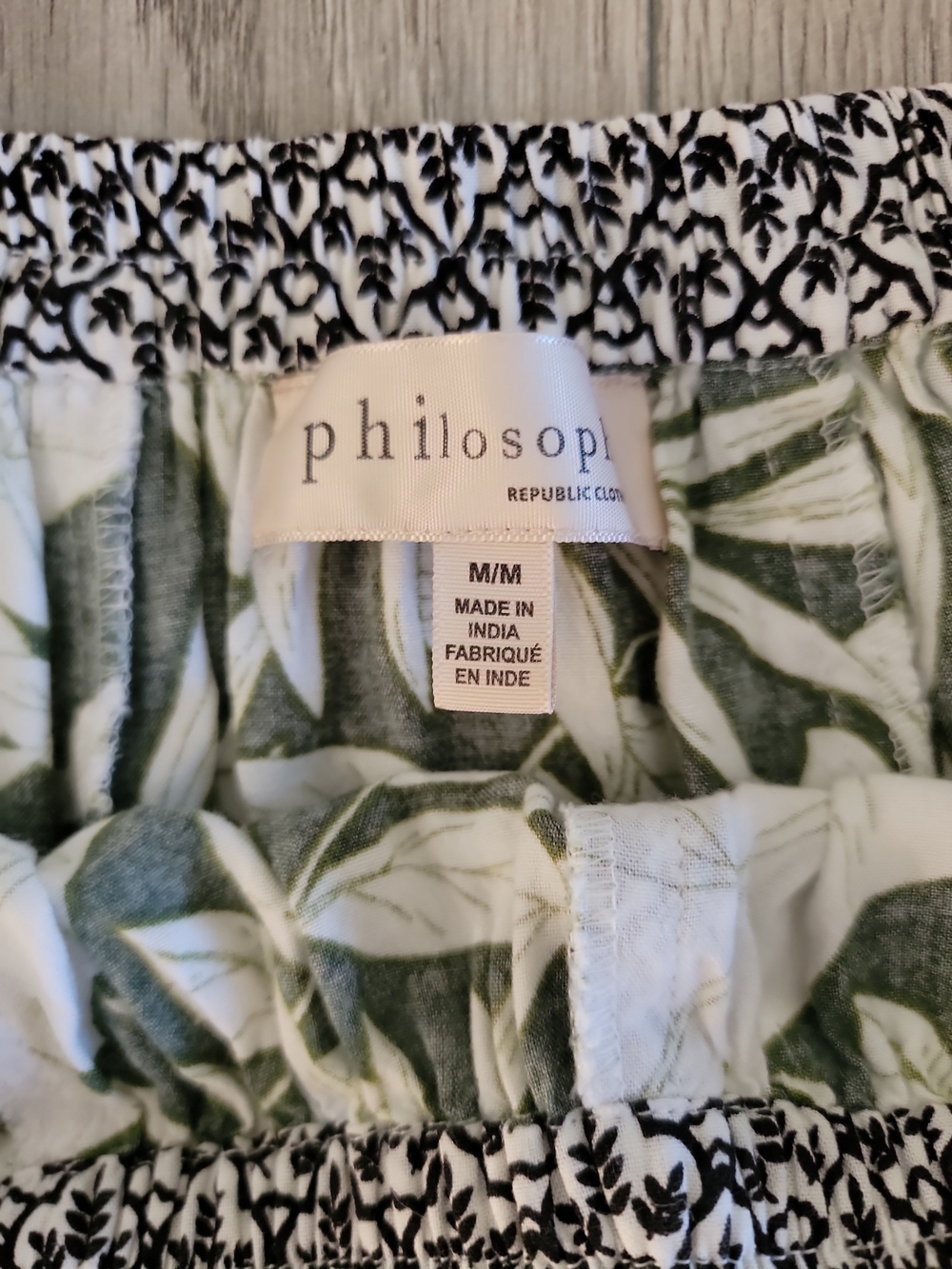 Philosophy Olive Green and White Floral Maxi Skirt with Yellow Border - Picture 3 of 8